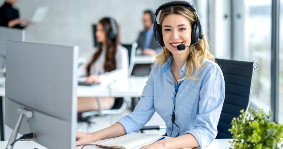On-Premise Helpdesk or SaaS: How to Choose in 2023 Customer Service 